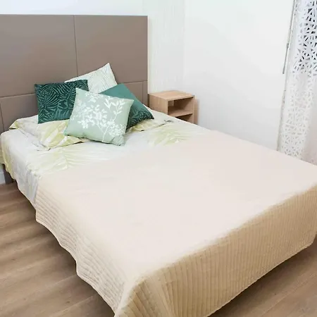 Perle De - 50 Metres De La Plage, Clim, Wifi Nicea